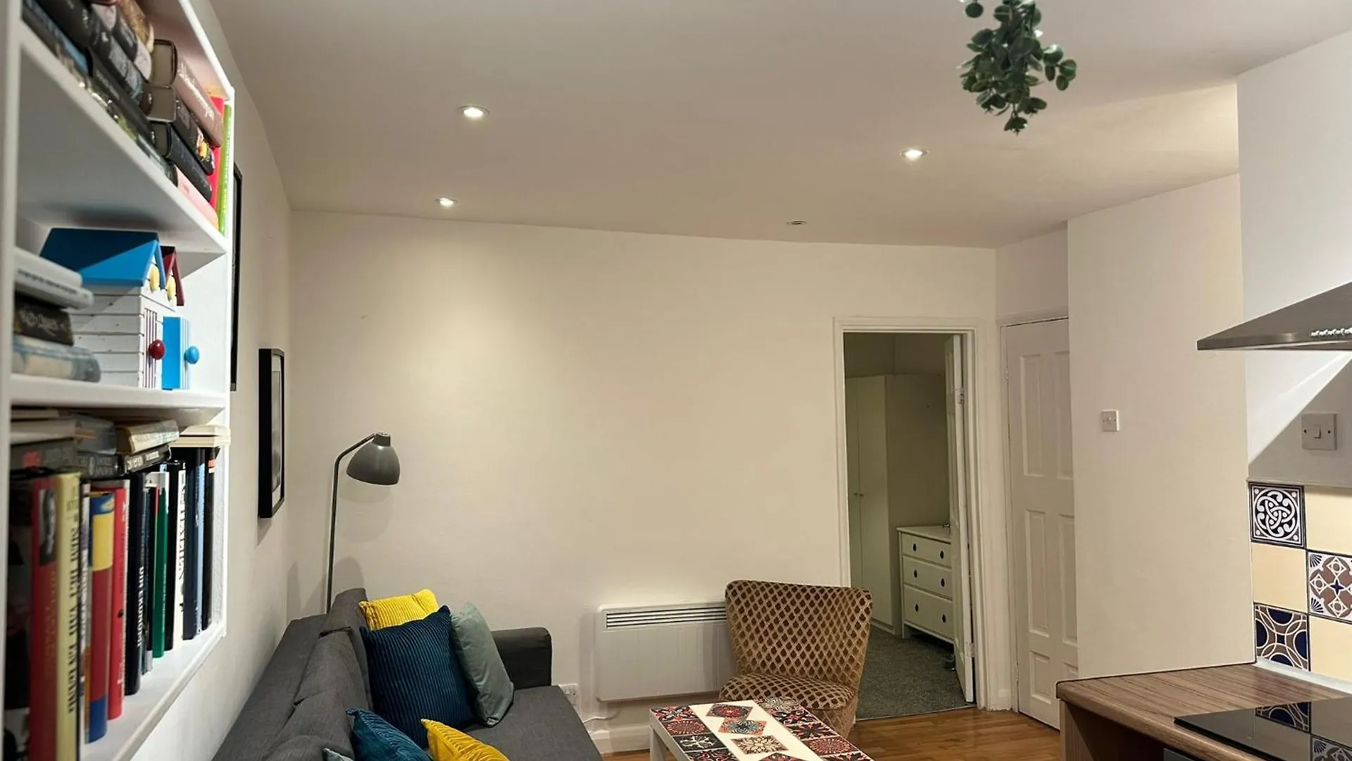 Apartment 1 Bedroom Flat By Haggerston Station London